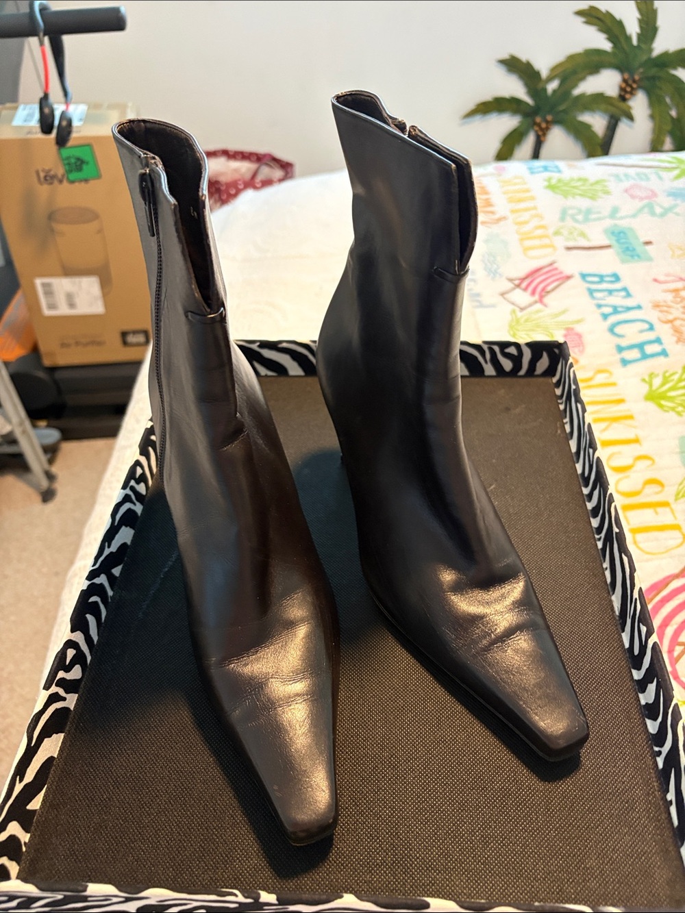 Women's Black Pointed Toe Ankle Boots
